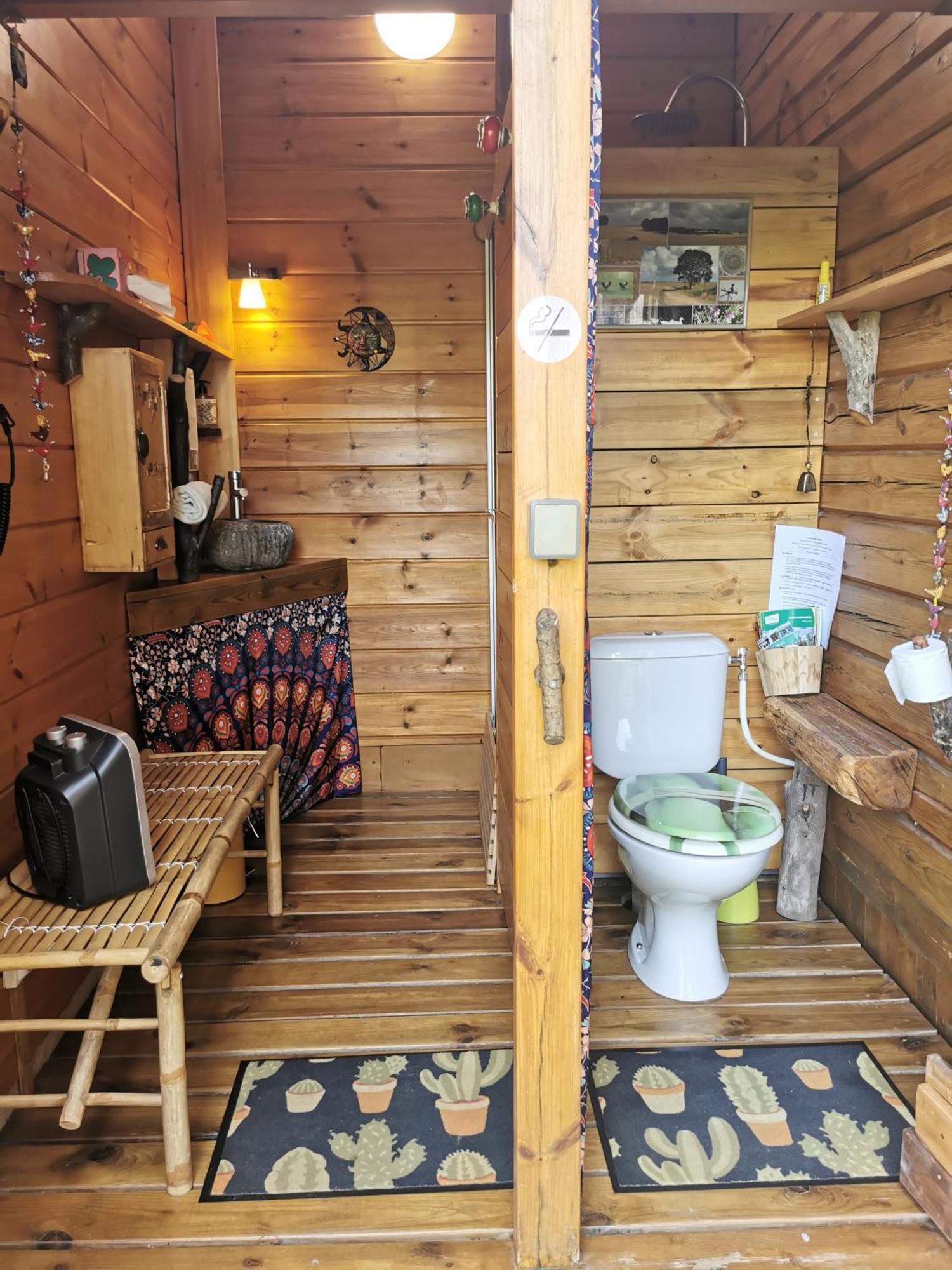 Bed and Breakfast La Bulle Des Champs Champmotteux Pokoj fotografie